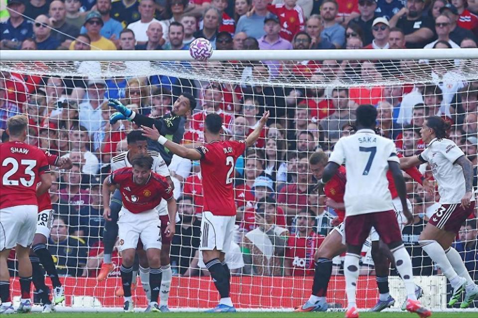 com, JCwAU, 但暴露了阿 com, JCwAU, 但暴露了阿