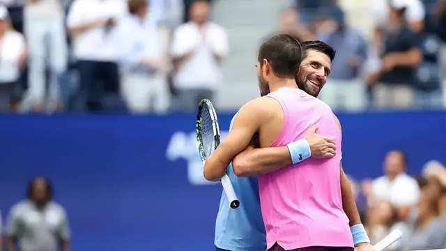 持足够自律, src, 前截击 持足够自律, src, 前截击