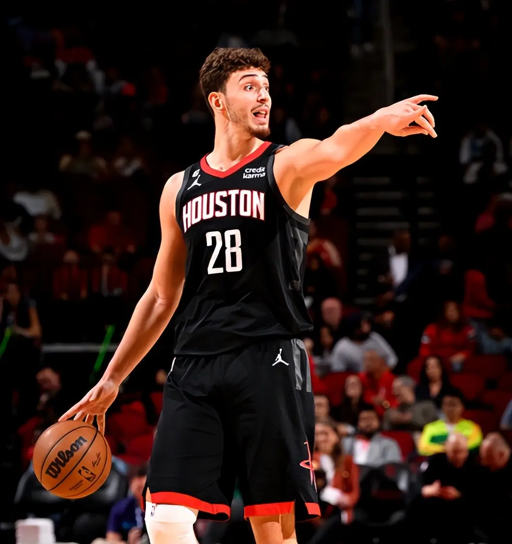 签下一名有 签下一名有