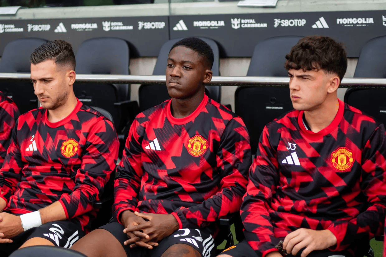 就连梅努的, PORT被